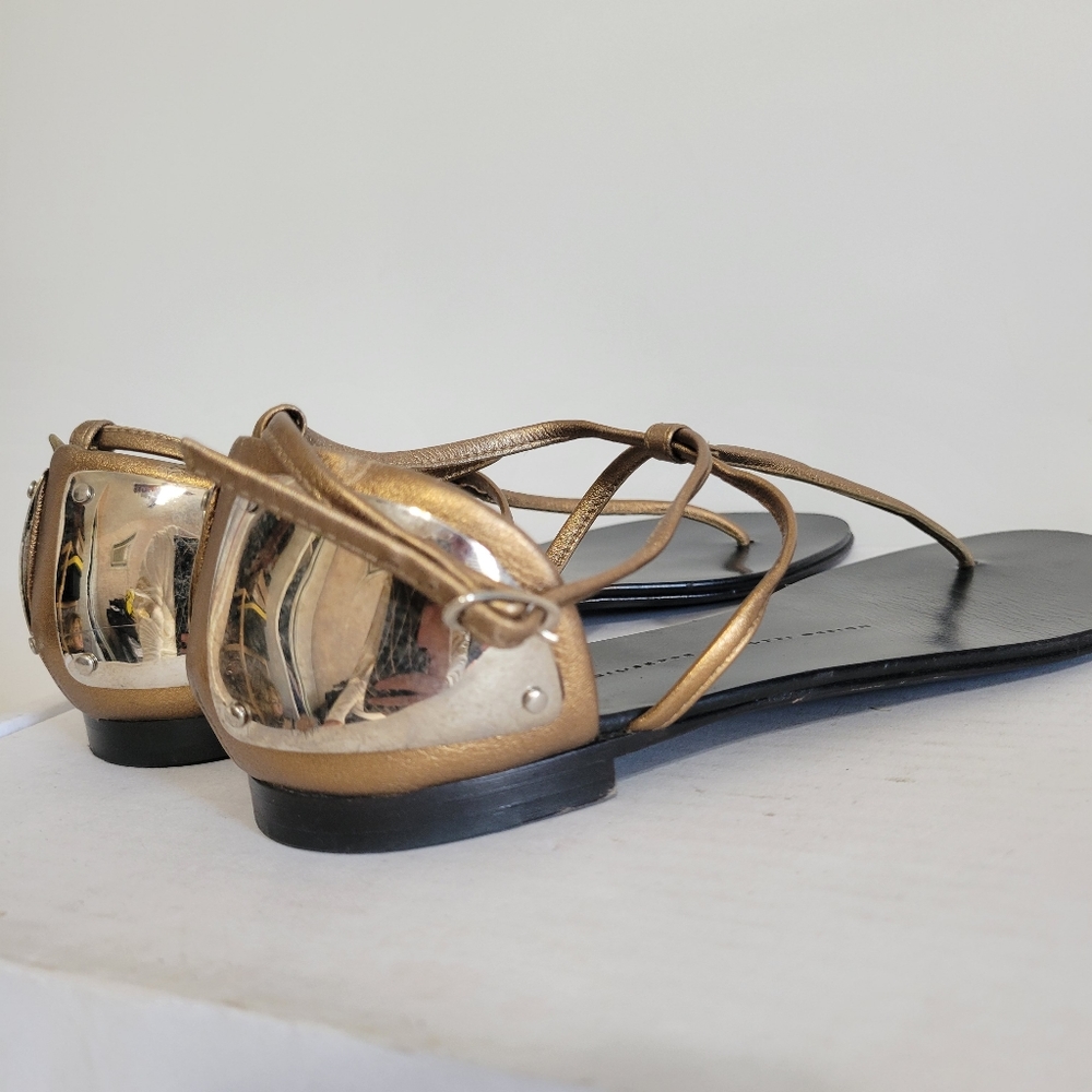 GIUSEPPE ZANOTTI Leather T-Strap Sandals - Picture 6 of 11